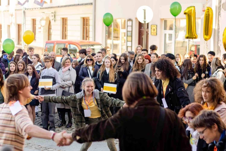 Zobacz film z otwarcia Centrum Aktywności Młodzieży